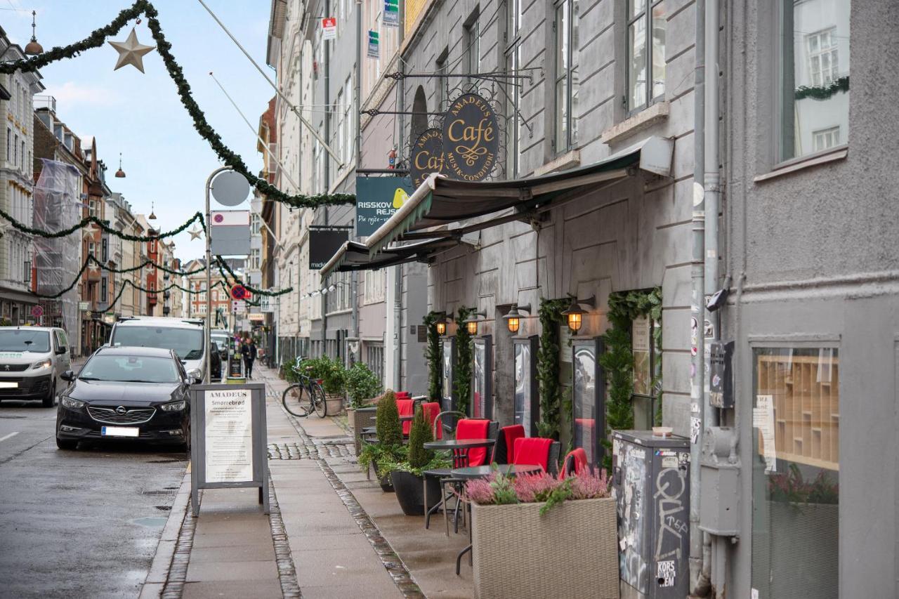 Sanders Monarch - Charming One-Bedroom Apartment With Two Balconies Copenaghen Esterno foto