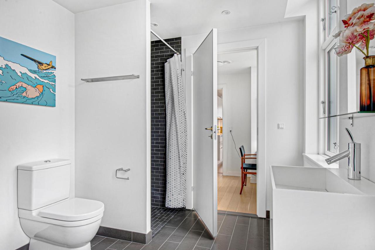 Sanders Monarch - Charming One-Bedroom Apartment With Two Balconies Copenaghen Esterno foto