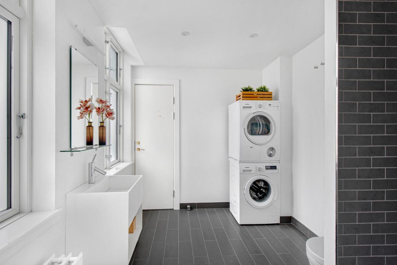 Sanders Monarch - Charming One-Bedroom Apartment With Two Balconies Copenaghen Esterno foto